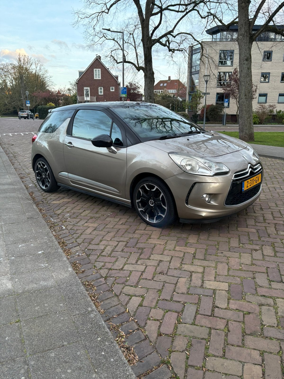 Citroën DS3 1.6 THP, Auto's, Citroën, 15 km/l, Bruin, 49 €/maand, Handgeschakeld