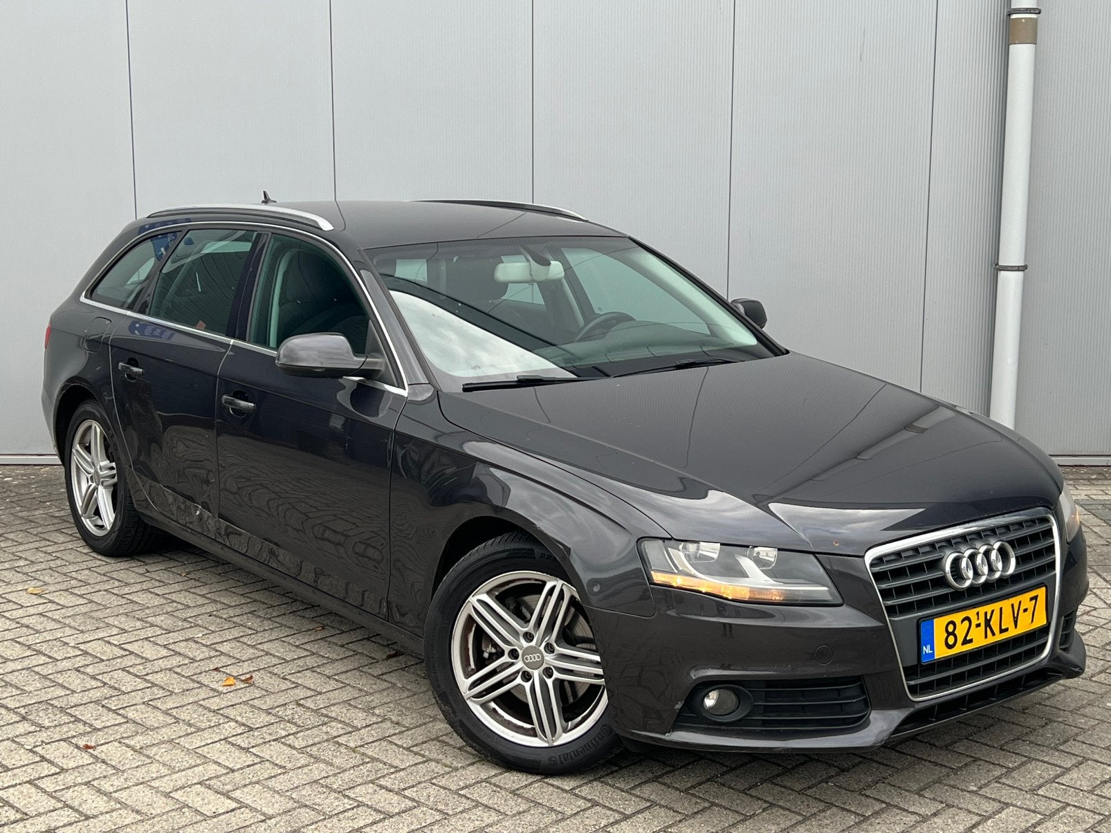 Grijze Audi A4 1.8 TFSI Avant 160PK/Apk/Navi/Airco/Benzine!