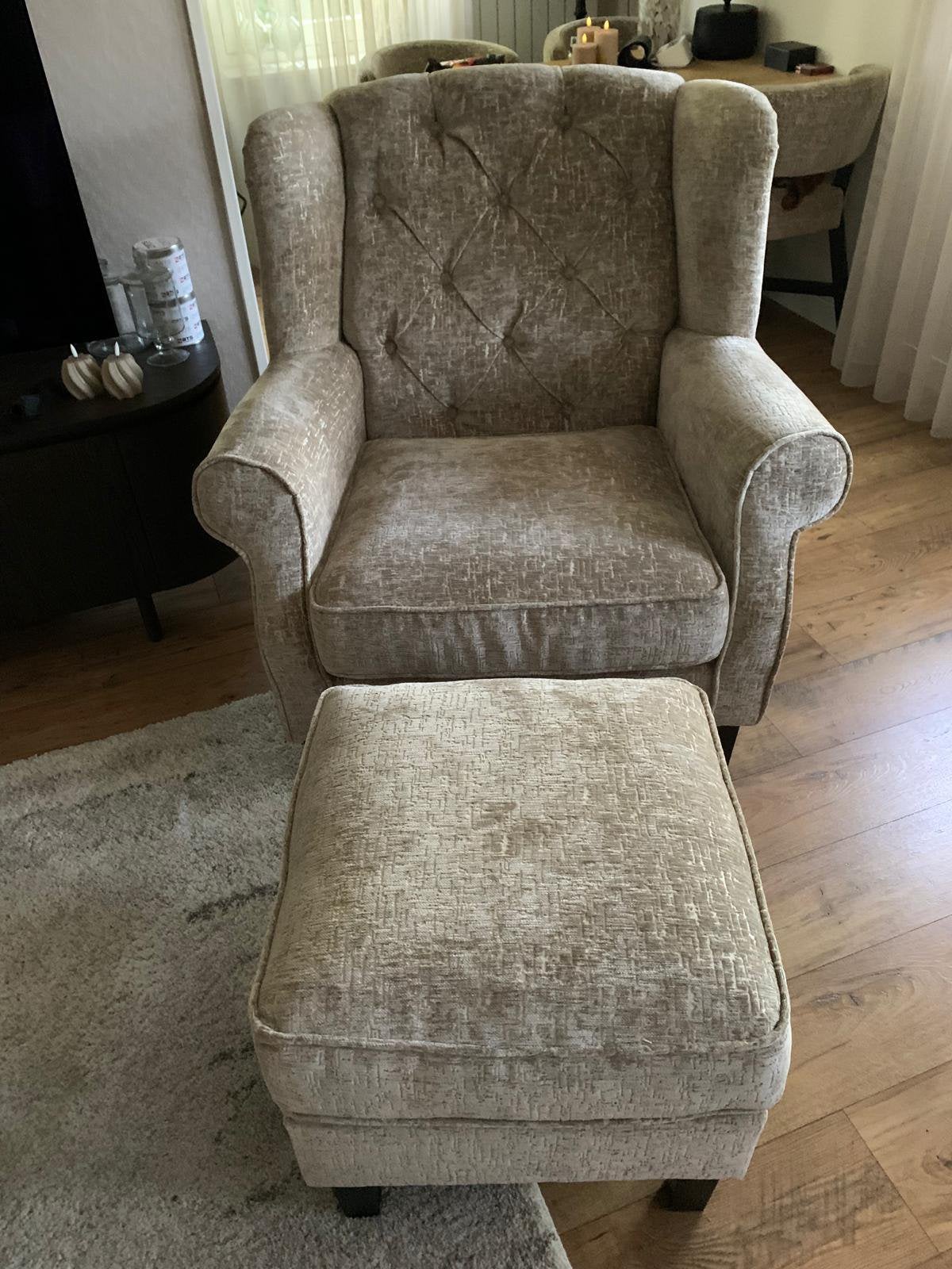 Nieuwe fauteuil met hocker van Urbansofa, Huis en Inrichting, Ophalen, 75 tot 100 cm, Zo goed als nieuw, 75 tot 100 cm