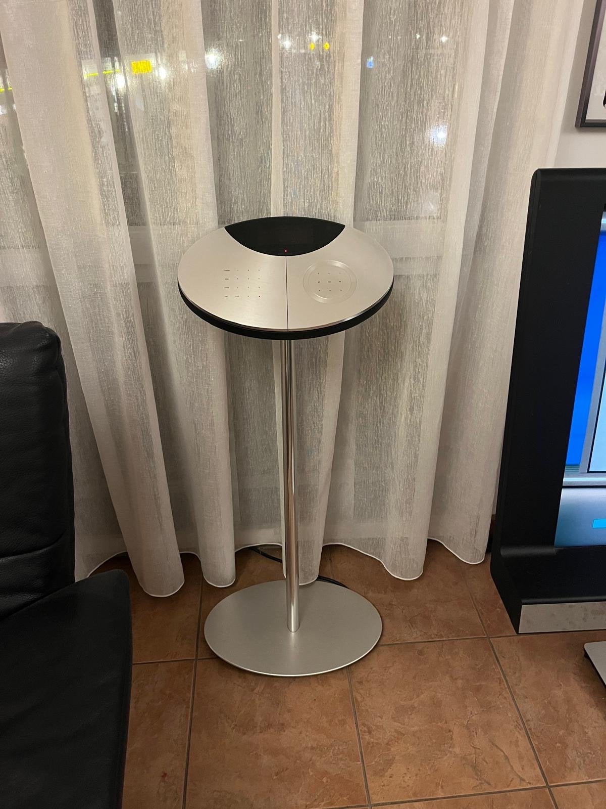 Bang & Olufsen Beocenter 2, Stereo speakers, Ophalen of Verzenden, Zo goed als nieuw, Afstandsbediening