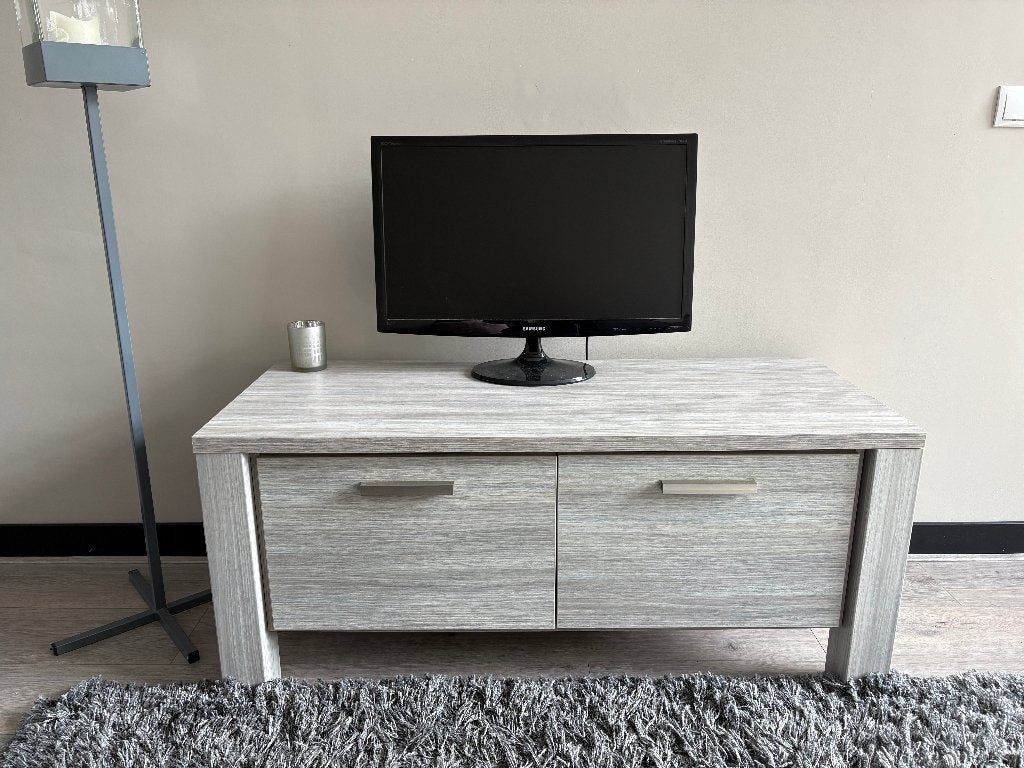 Tv meubel, Ophalen, 50 tot 100 cm, Zo goed als nieuw, Minder dan 100 cm