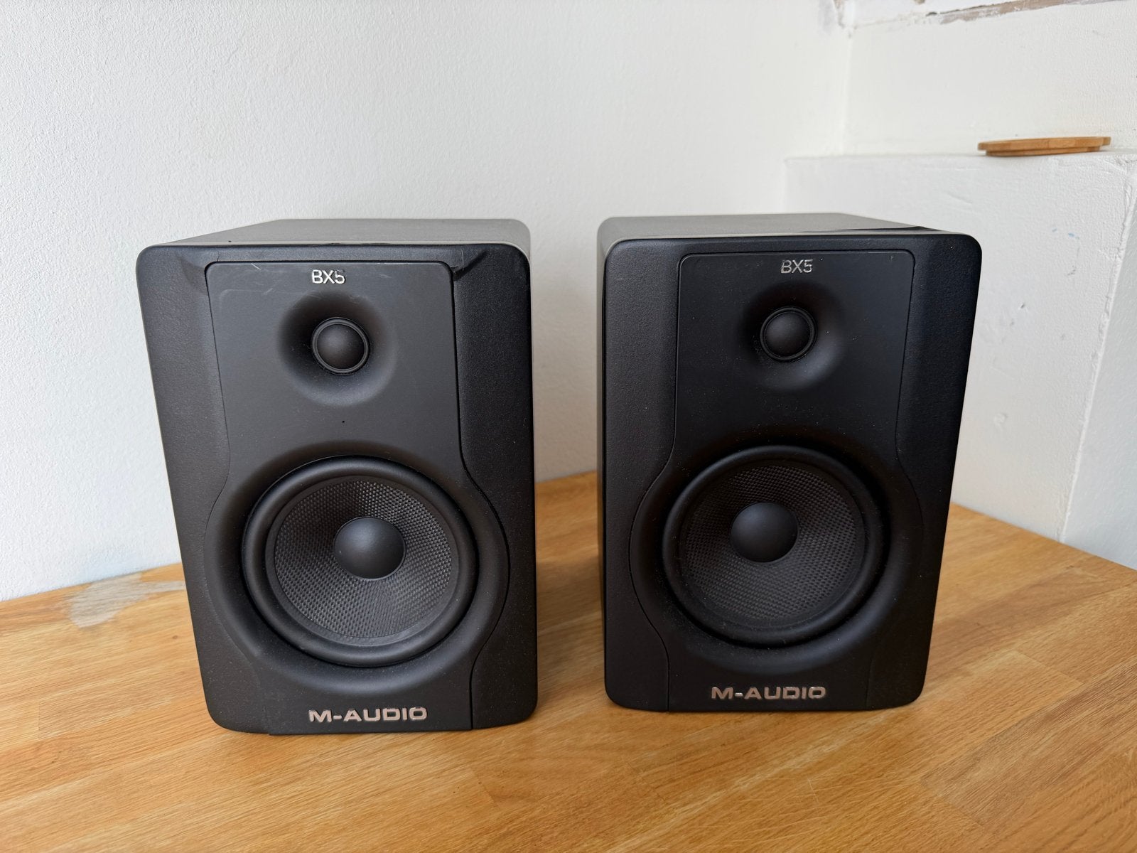 M-Audio BX5 D2 Studiomonitoren met Focusrite Saffire 6 USB, Overige merken, Studiomonitor, Gebruikt, Ophalen of Verzenden