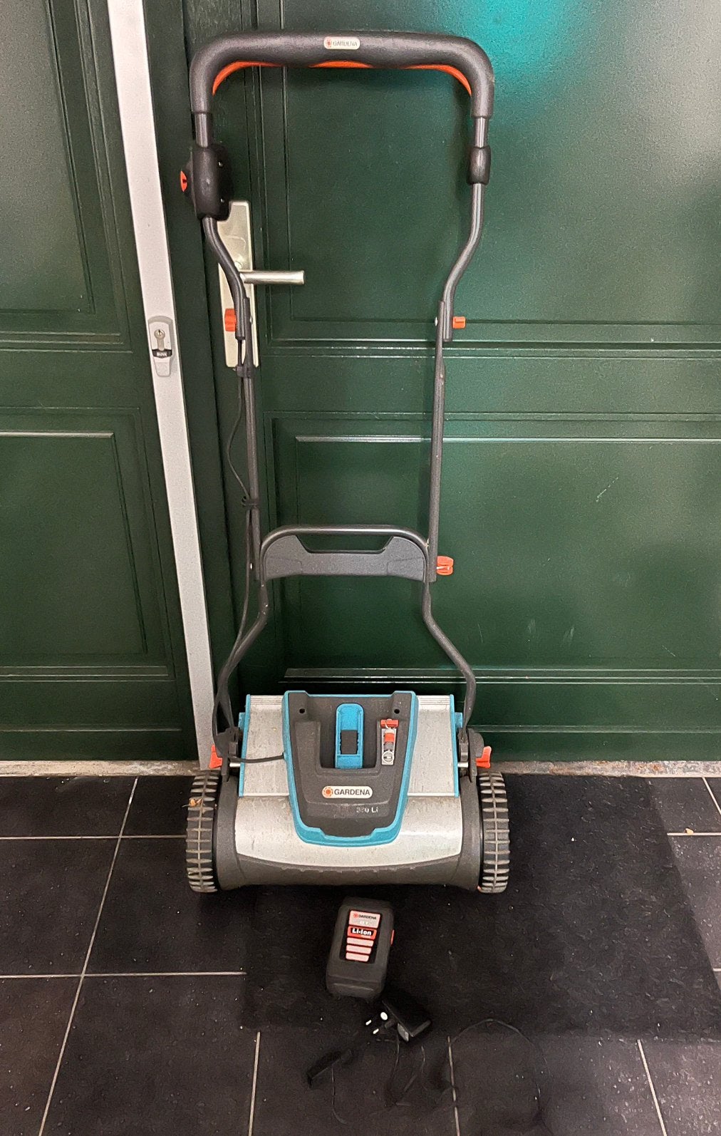 Gardena accu kooimaaier., Tuin en Terras, Grasmaaiers, Ophalen, Gebruikt, Accu-grasmaaier, 40 t/m 49 cm
