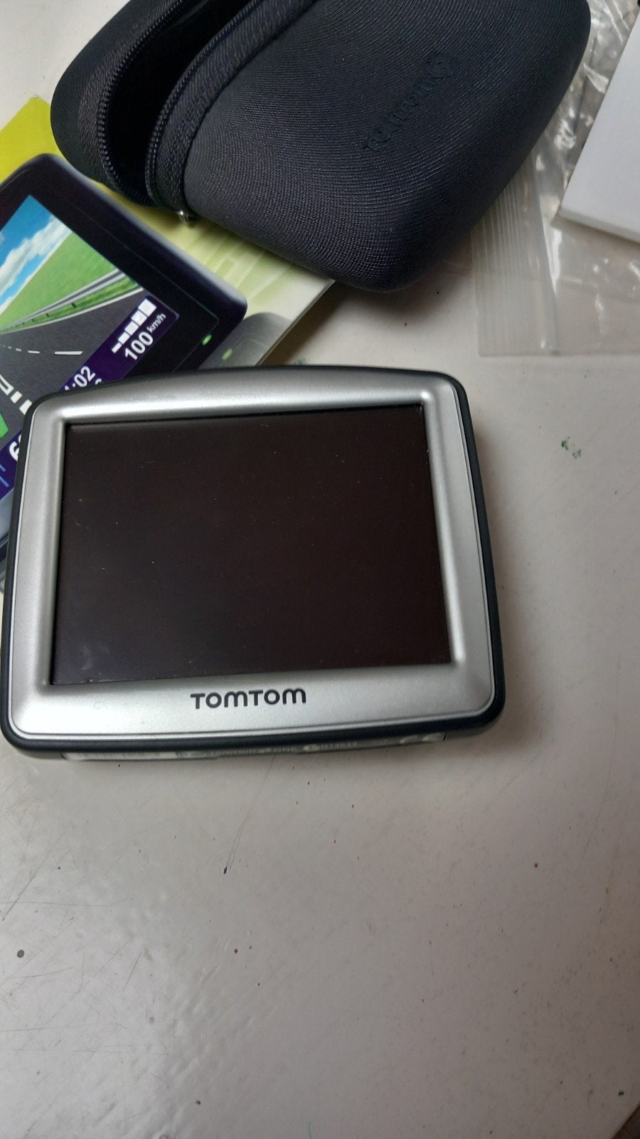 TomTom navigatiesysteem met accessoires en hoes, Ophalen of Verzenden, Gebruikt