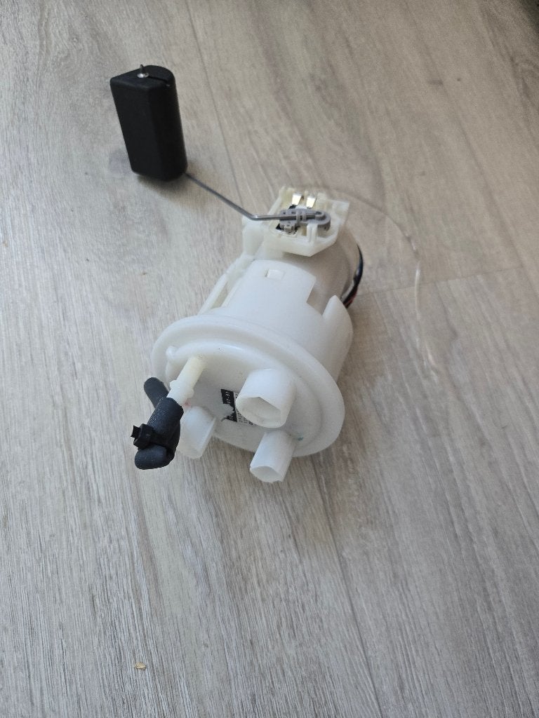 Yamaha FZ1 2006  2015 brandstofpomp 292020-0092, Ophalen of Verzenden, Gebruikt