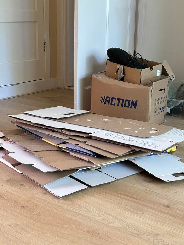 GRATIS 6 verhuisdozen, Doe-het-zelf en Verbouw, Kratten en Dozen, Ophalen, 40 tot 60 cm, 50 tot 75 cm, 35 tot 50 cm