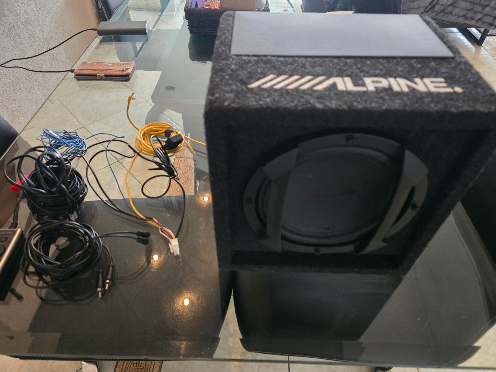 Alpine SWE-815 Subwoofer 300W - Zo goed als nieuw, Ophalen