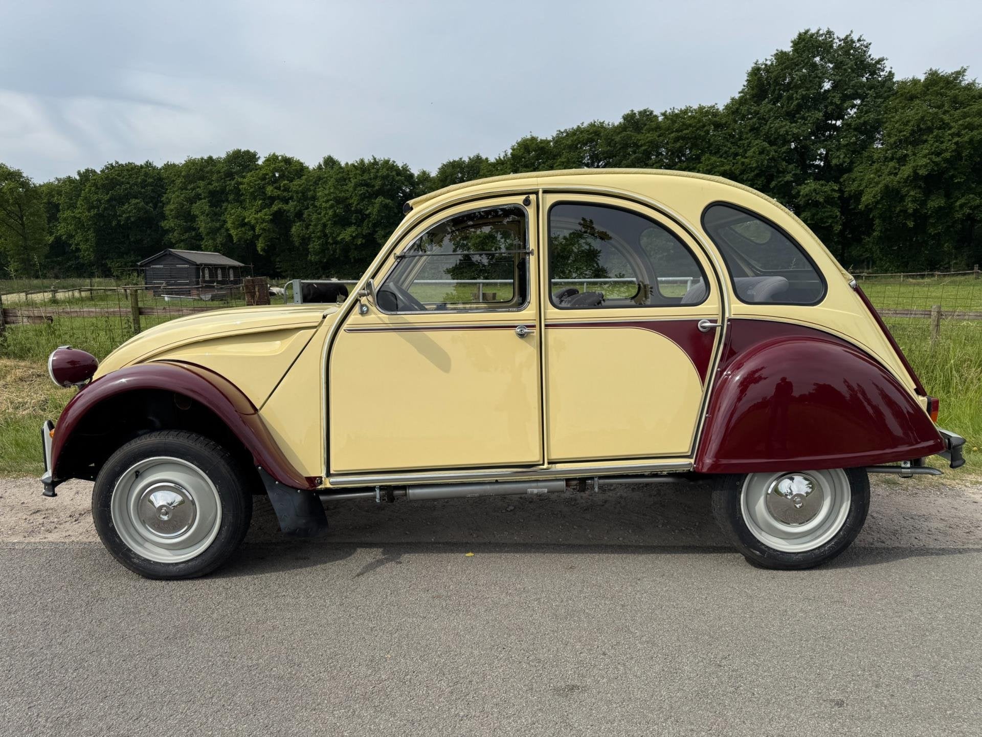 Citroen 2 CV 2CV6 Dolly Compleet gerestaureerd, Auto's, Citroën, Voorwielaandrijving, 2CV, 4 stoelen, Beige