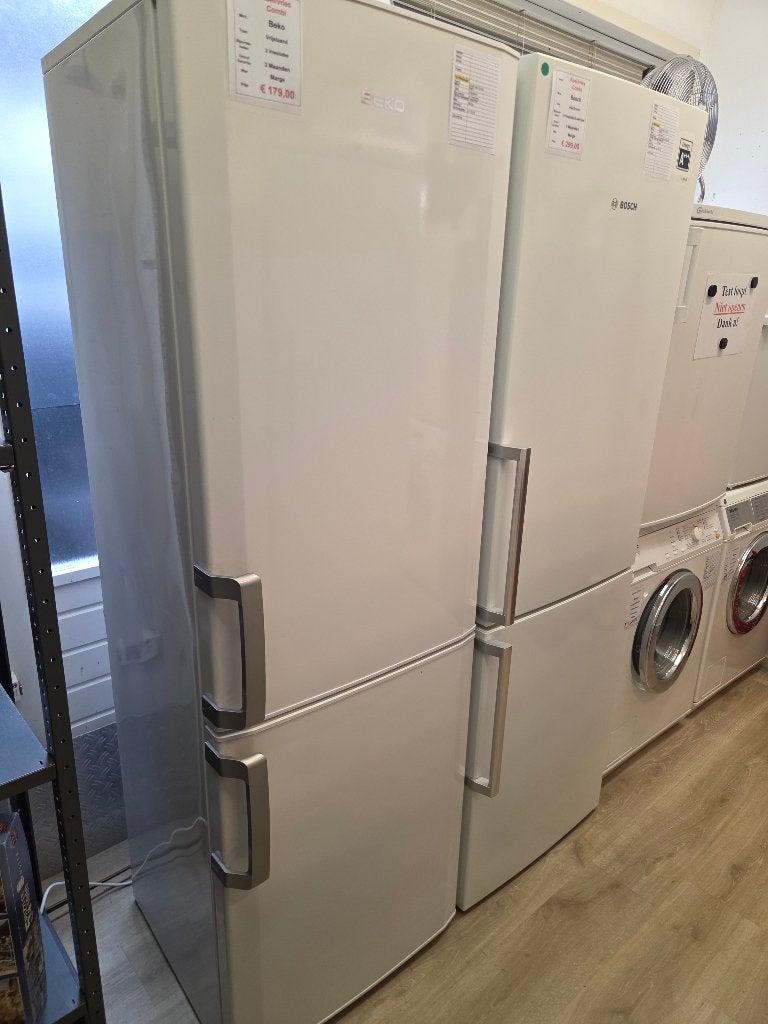 Koel/vries combinatie - Beko - 3 vrieslades, Witgoed en Apparatuur, Koelkasten en IJskasten, Ophalen, Gebruikt, 200 liter of meer