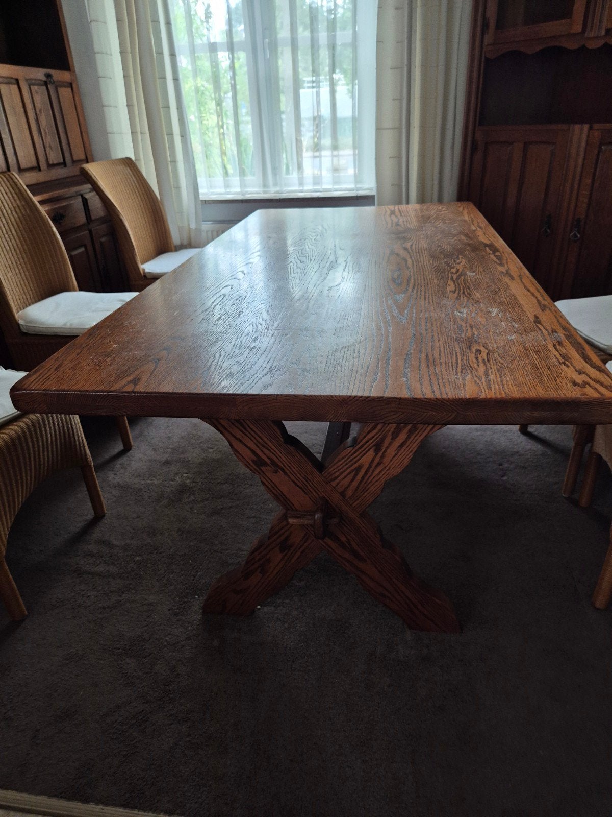 Massieve tafel., Ophalen, Gebruikt, 50 tot 100 cm, Vijf personen of meer