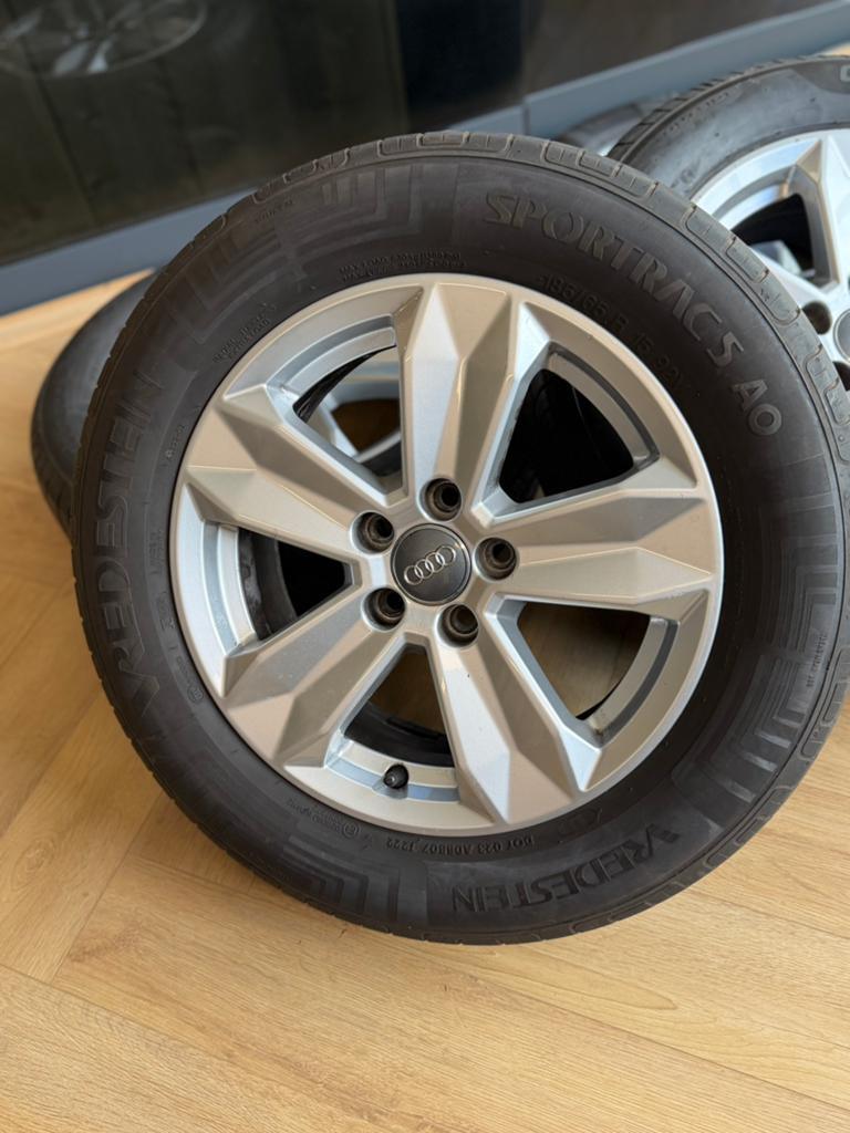 Originele Audi A1 velgen 15” 5x100 A1 polo ibiza, Ophalen, 15 inch, Velg(en), 185 mm