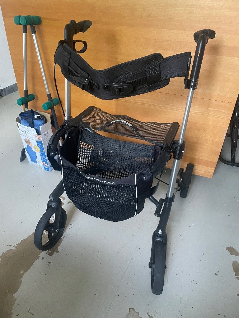 Opklapbare rollator, Diversen, Ophalen, Opvouwbaar, Gebruikt