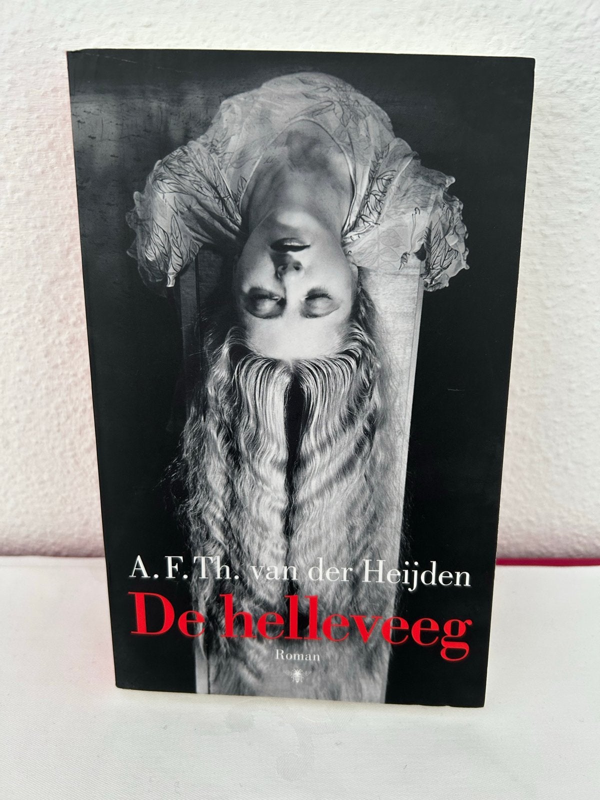 A.F.Th. van der Heijden - De helleveeg (Roman), Ophalen of Verzenden, Nieuw, Nederland
