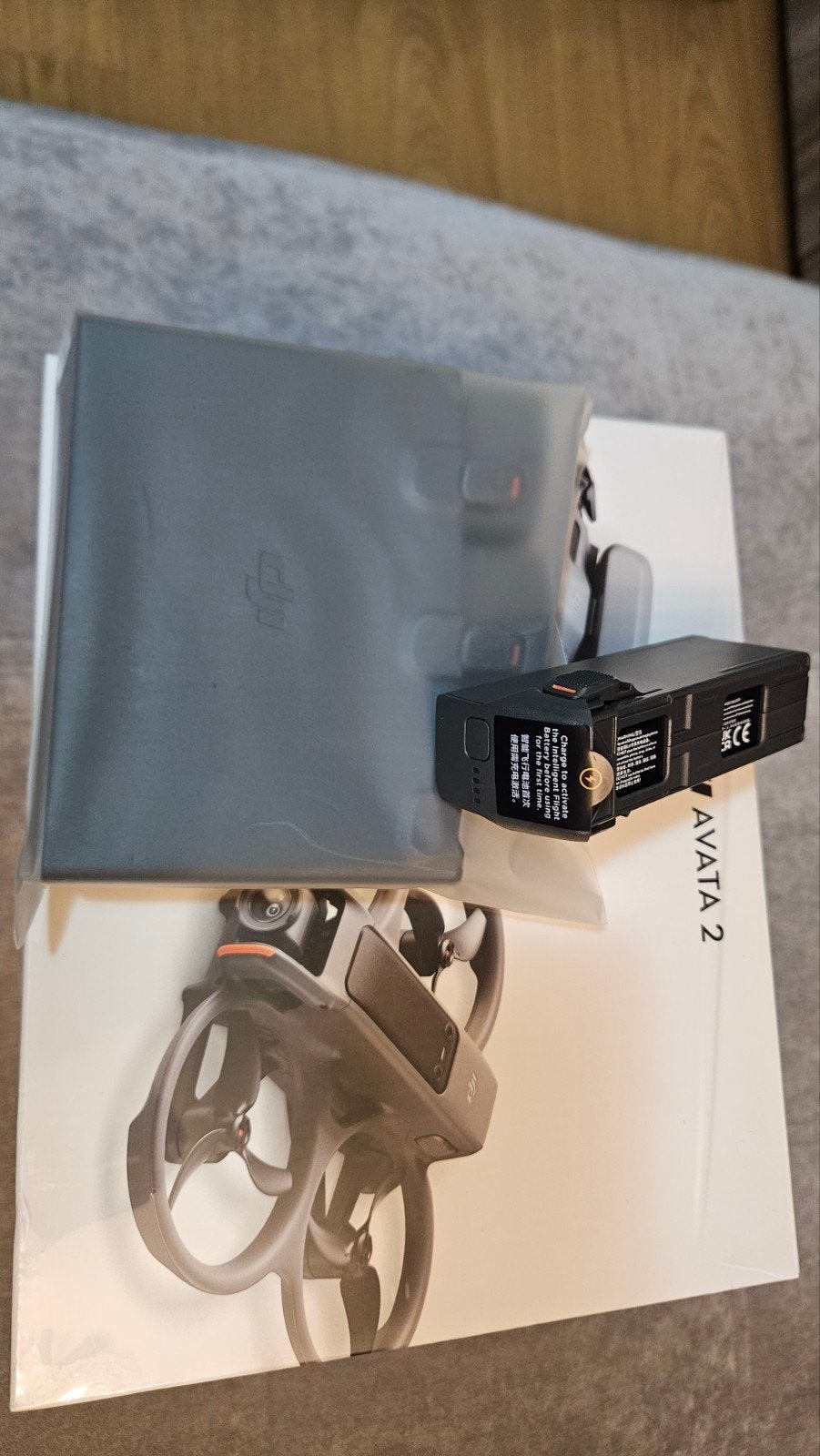 3 accu's met oplader hub voor DJI Avata 2 - Nieuw, Ophalen of Verzenden, Nieuw, DJI, Extra accu('s)