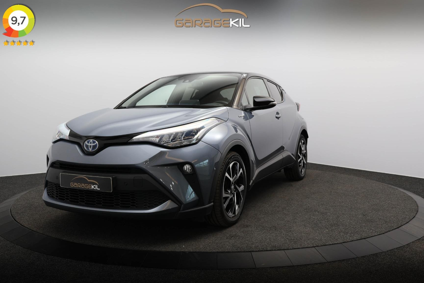 Toyota C-HR 2.0 Hybrid Dynamic Two-Tone / LED / Carplay / Ke, Stof, Euro 6, 4 cilinders, Bedrijf
