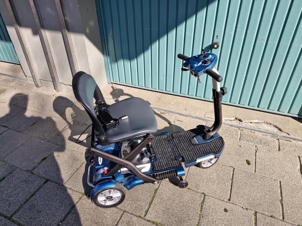 Scootmobiel Mango Bobby zo meenemen, Diversen, Ophalen, Gebruikt, Mango, 16 km/u of meer