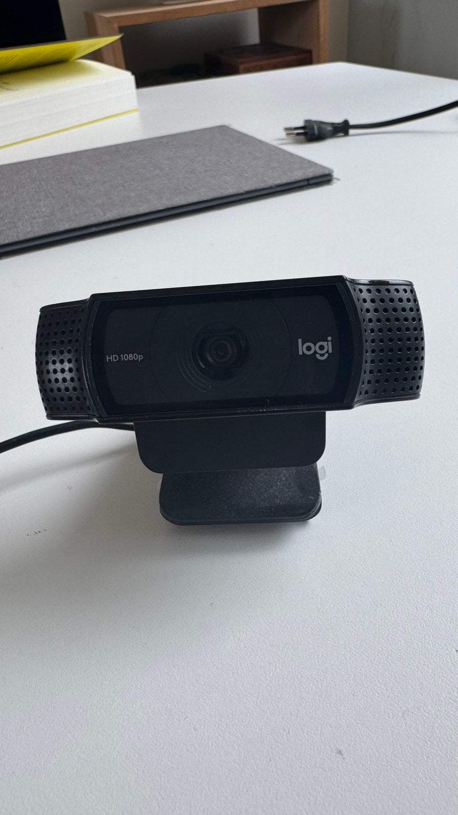 Logitech C920 HD Pro Webcam, Computers en Software, Webcams, Ophalen of Verzenden, Zo goed als nieuw, Monitorclip