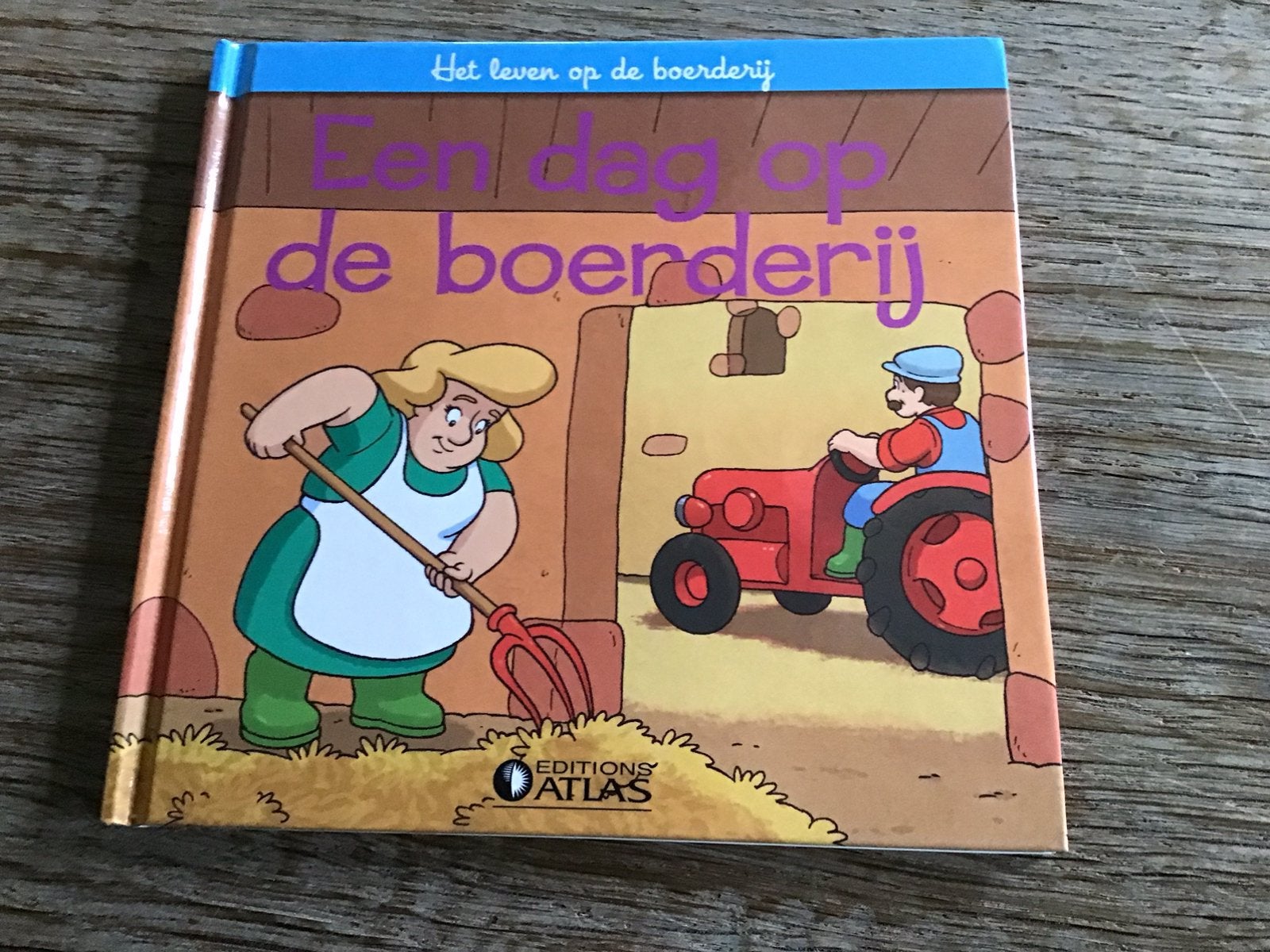 Nieuw Boekje Het leven op de Boerderij, Ophalen of Verzenden, Nieuw, 2 tot 3 jaar