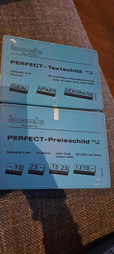 Vintage etalage materiaal: cijfers en letters met houders, Ophalen of Verzenden