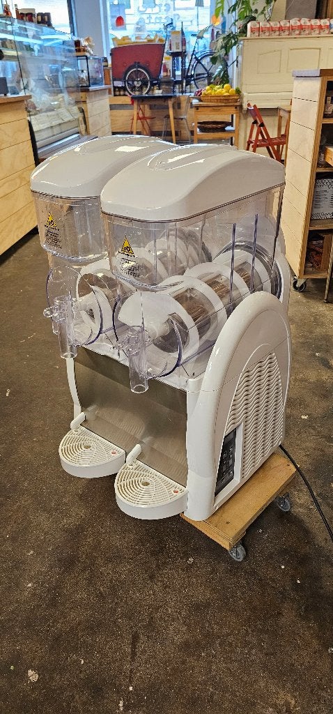 Slush Machine 2x12lt, Ophalen, Zo goed als nieuw, Zelfvriezend