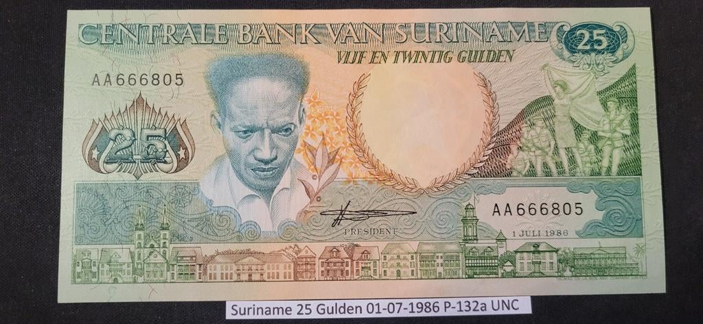 Suriname 25 Gulden 1986 P-132a UNC, Ophalen of Verzenden