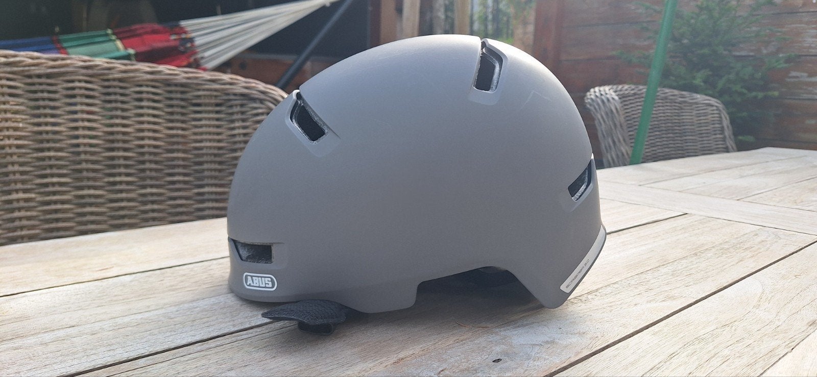 Abus Scraper 3.0 fietshelm grijs - Ongebruikt, M, Nieuw, Ophalen of Verzenden, Abus