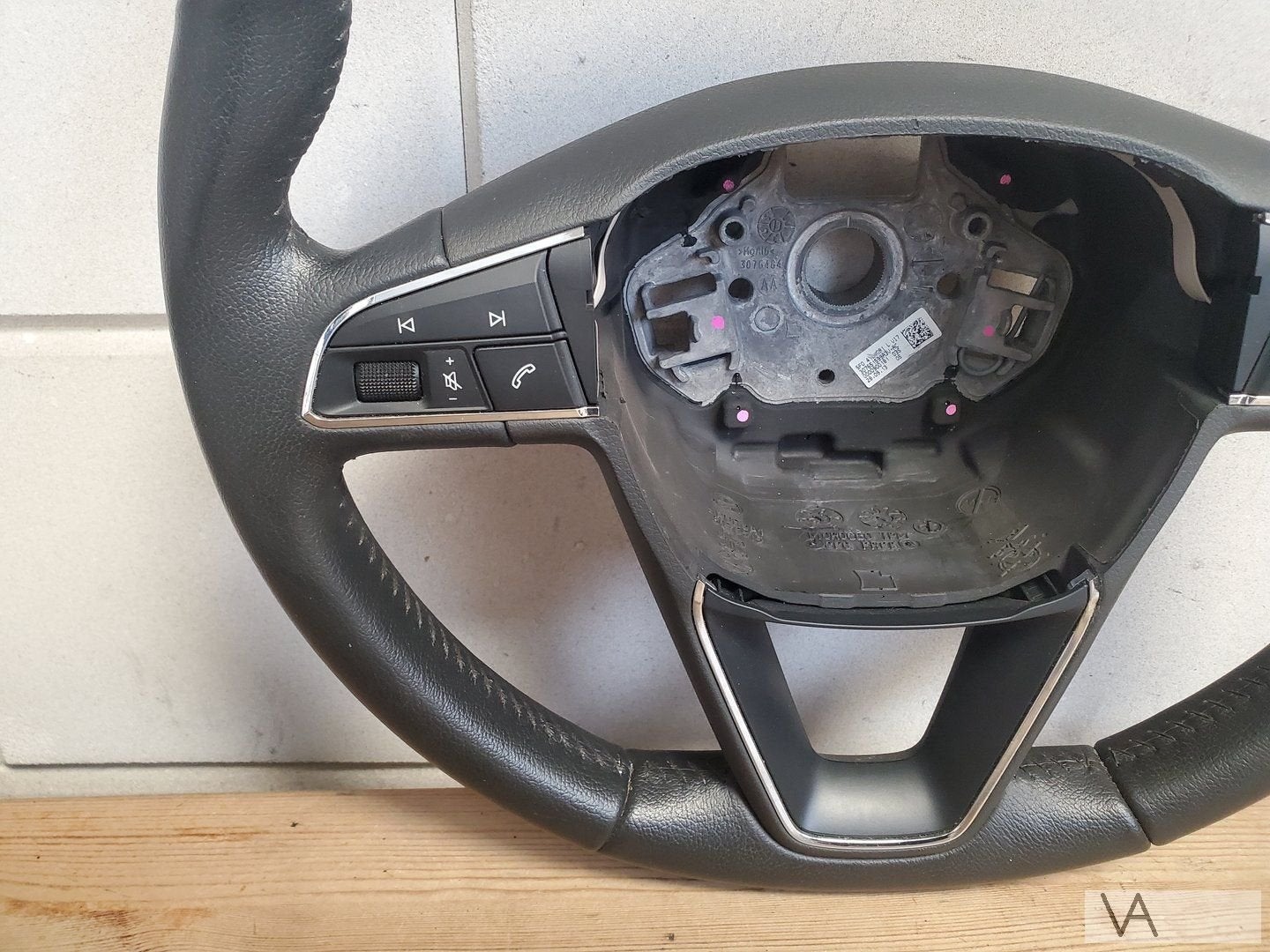 Seat Arona Ateca Leon Ibiza mooi stuur met knoppen LEER €75, Gebruikt, -, -, Ophalen of Verzenden