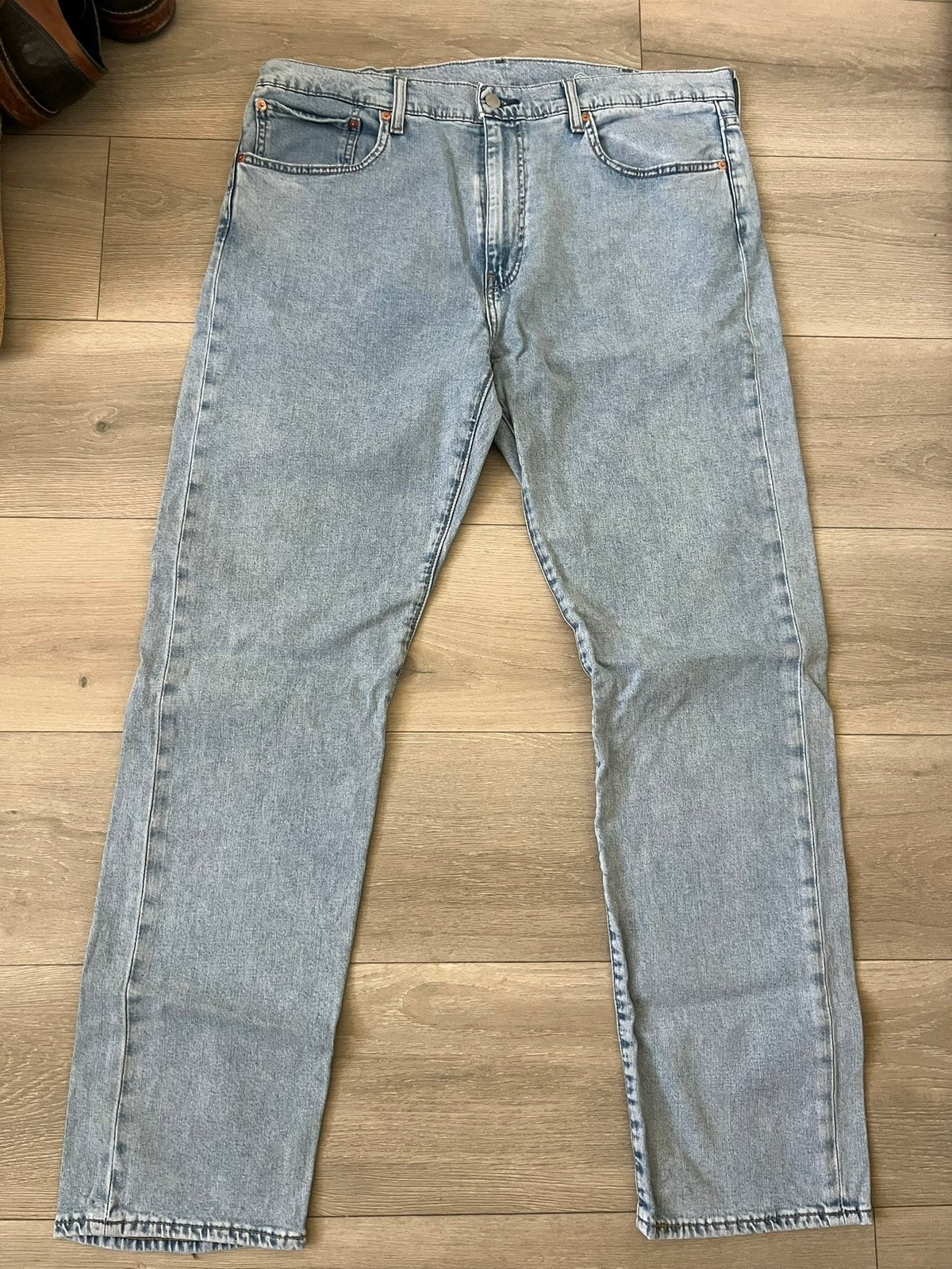 Spijkerbroek Levi’s, lichtblauw, W38 L34, Lot 502, Ophalen of Verzenden, Zo goed als nieuw, Blauw, Overige jeansmaten