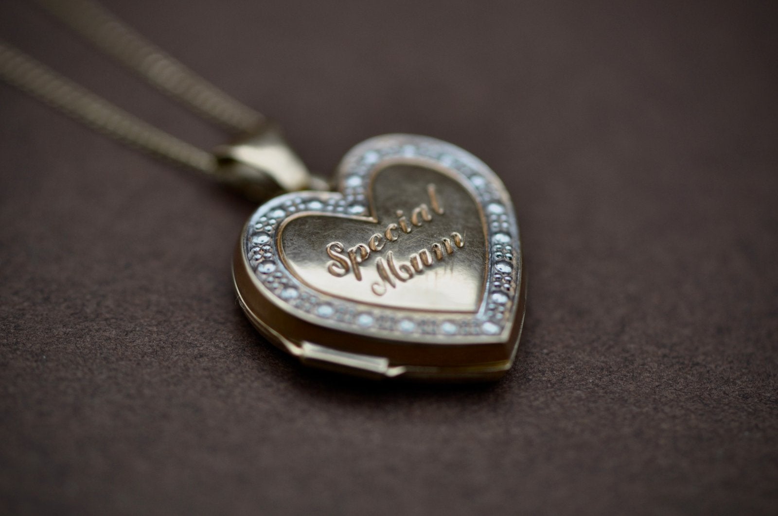 Vintage 9 karaat locket, Ophalen of Verzenden, Zo goed als nieuw, Nvt, Nvt