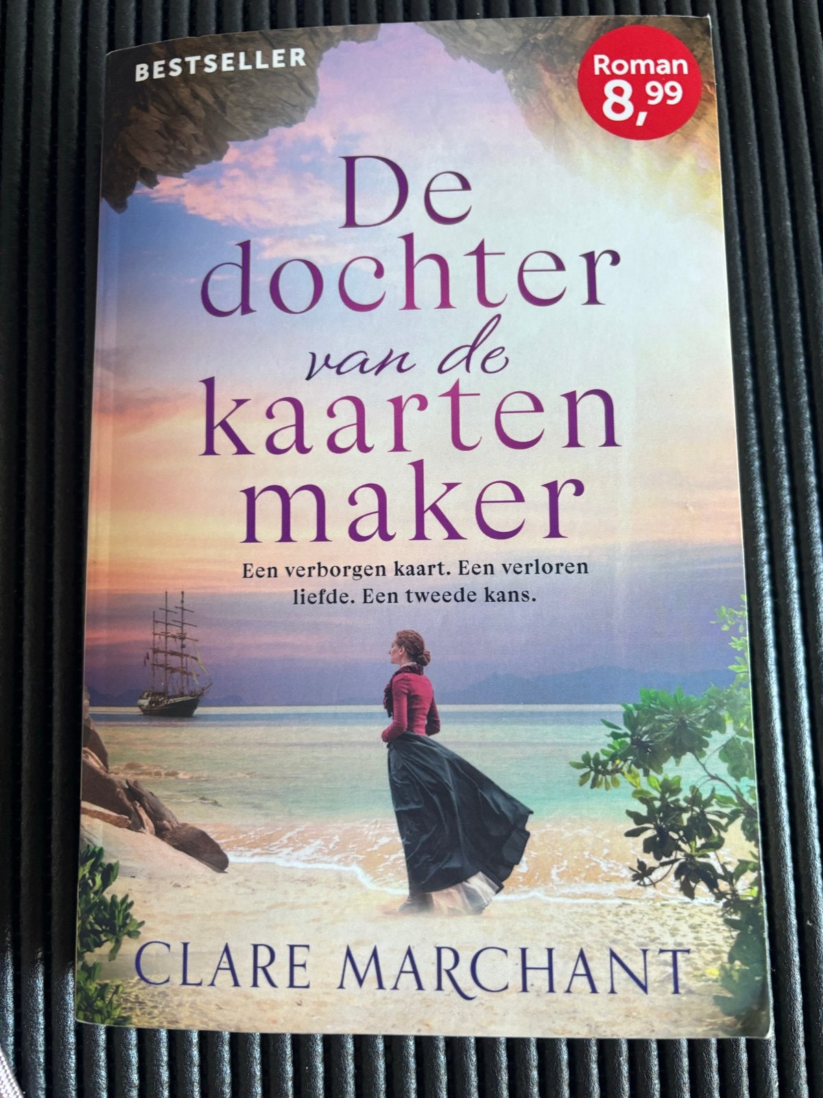 De dochter van de kaartenmaker - Clare Marchant, Ophalen of Verzenden, Zo goed als nieuw, Nederland
