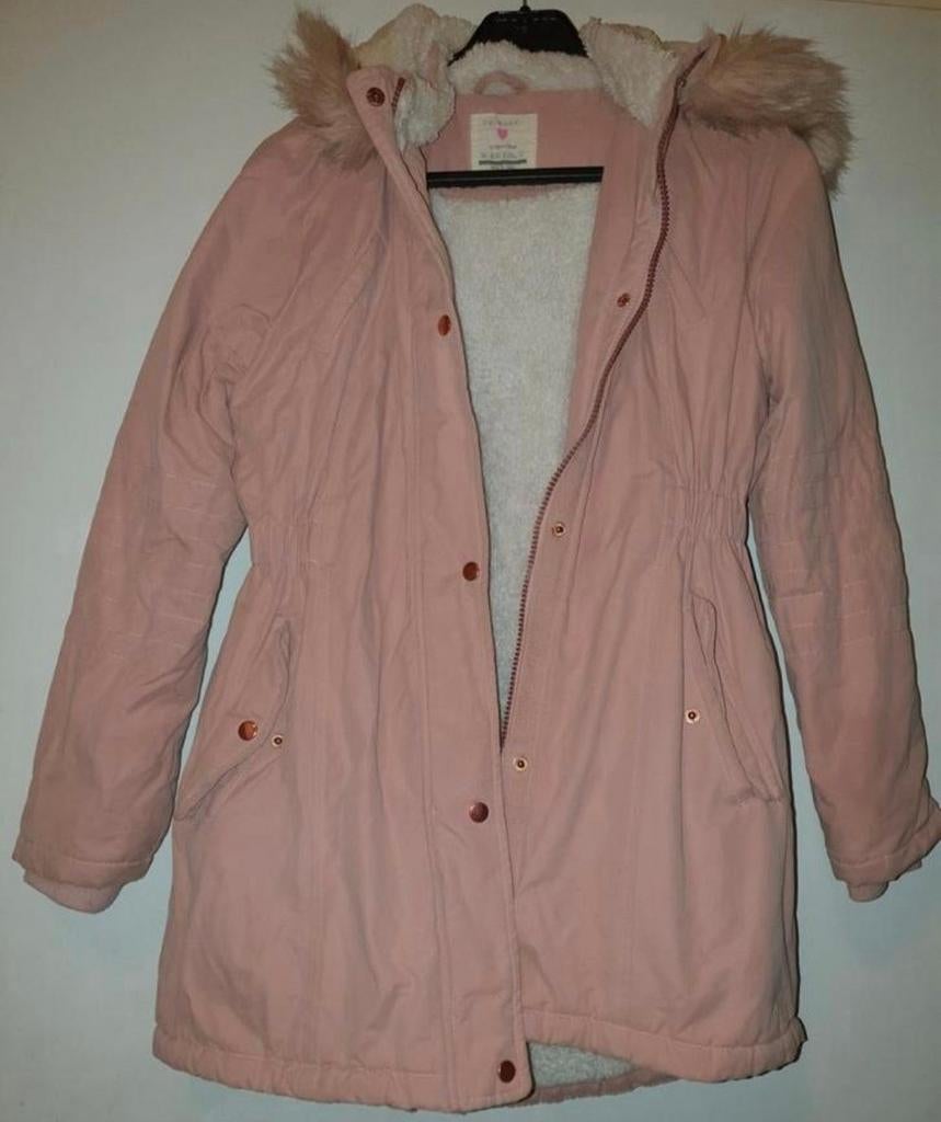 Roze winterjas met teddy voering - Maat 158 CM - Ophalen., Kleding | Dames, Jassen | Winter, Primark, Ophalen, Gedragen, Roze