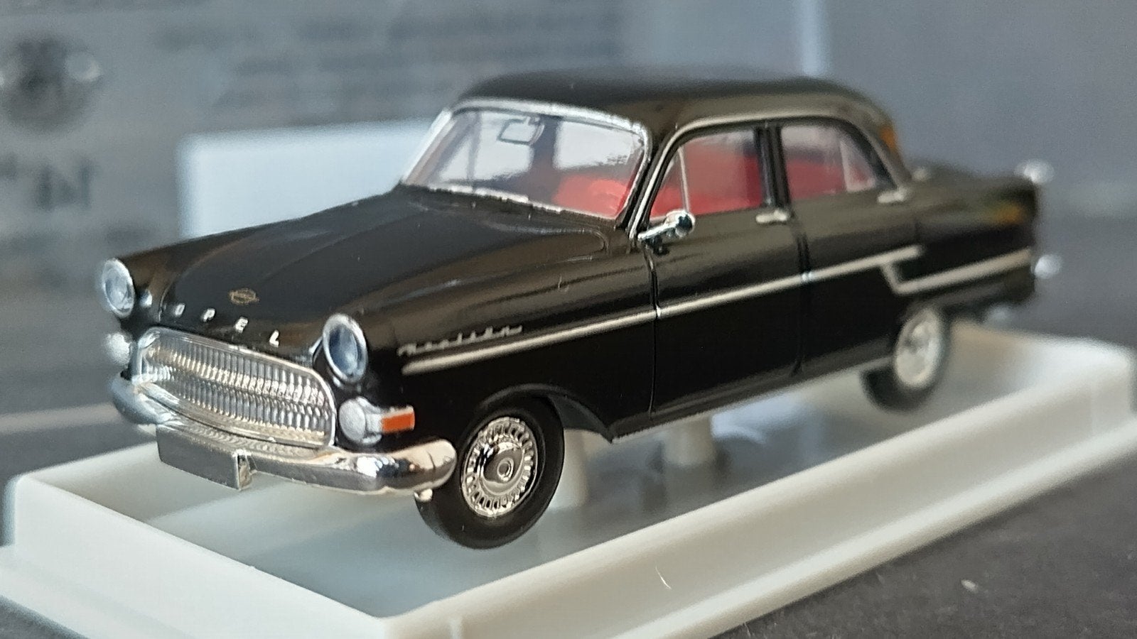 Opel Kapitan zwart 1:87 H0 Brekina Pol, Hobby en Vrije tijd, Modelauto's | 1:87, Auto, ., Nieuw, Ophalen of Verzenden