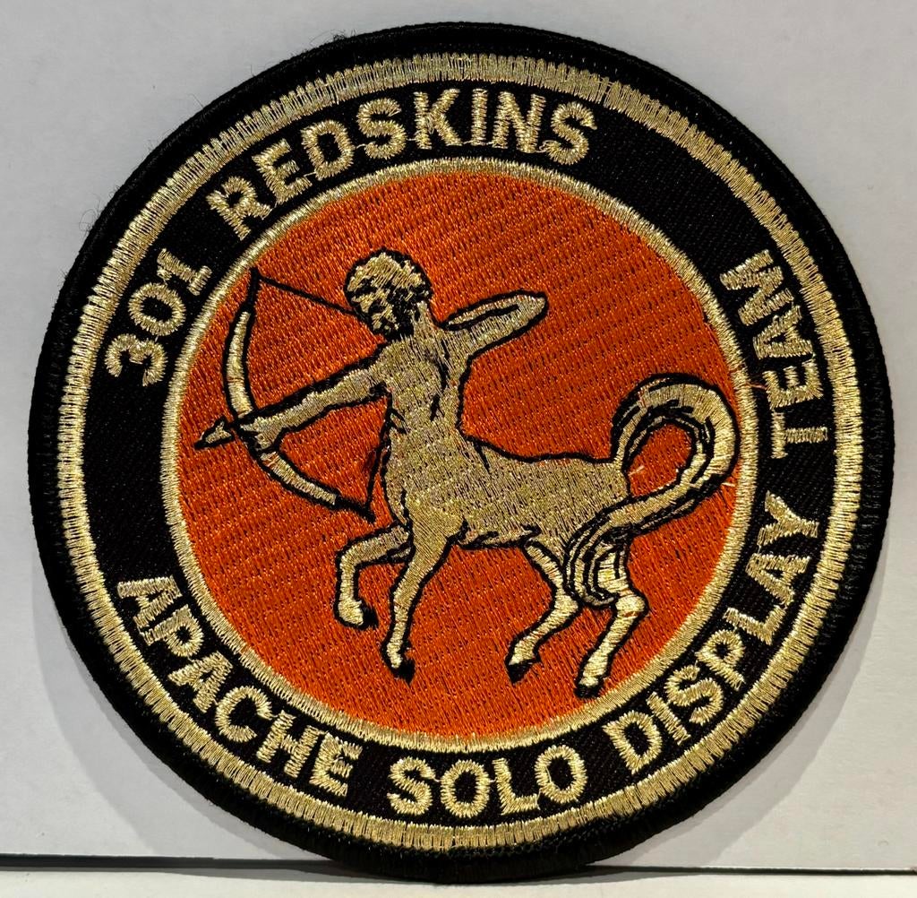 Patch 301 Squadron - Apache Solo Display Team, Verzamelen, Militaria | Algemeen, Ophalen of Verzenden, Luchtmacht, Nederland, Embleem of Badge