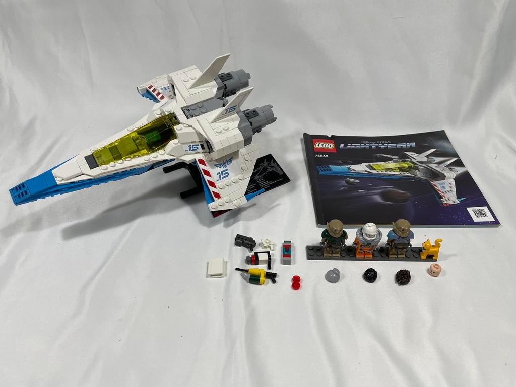 lego set buzz lightyear ( toy story )) xl-15 spaceship 76832, Compleet, Lego, Ophalen of Verzenden, Zo goed als nieuw