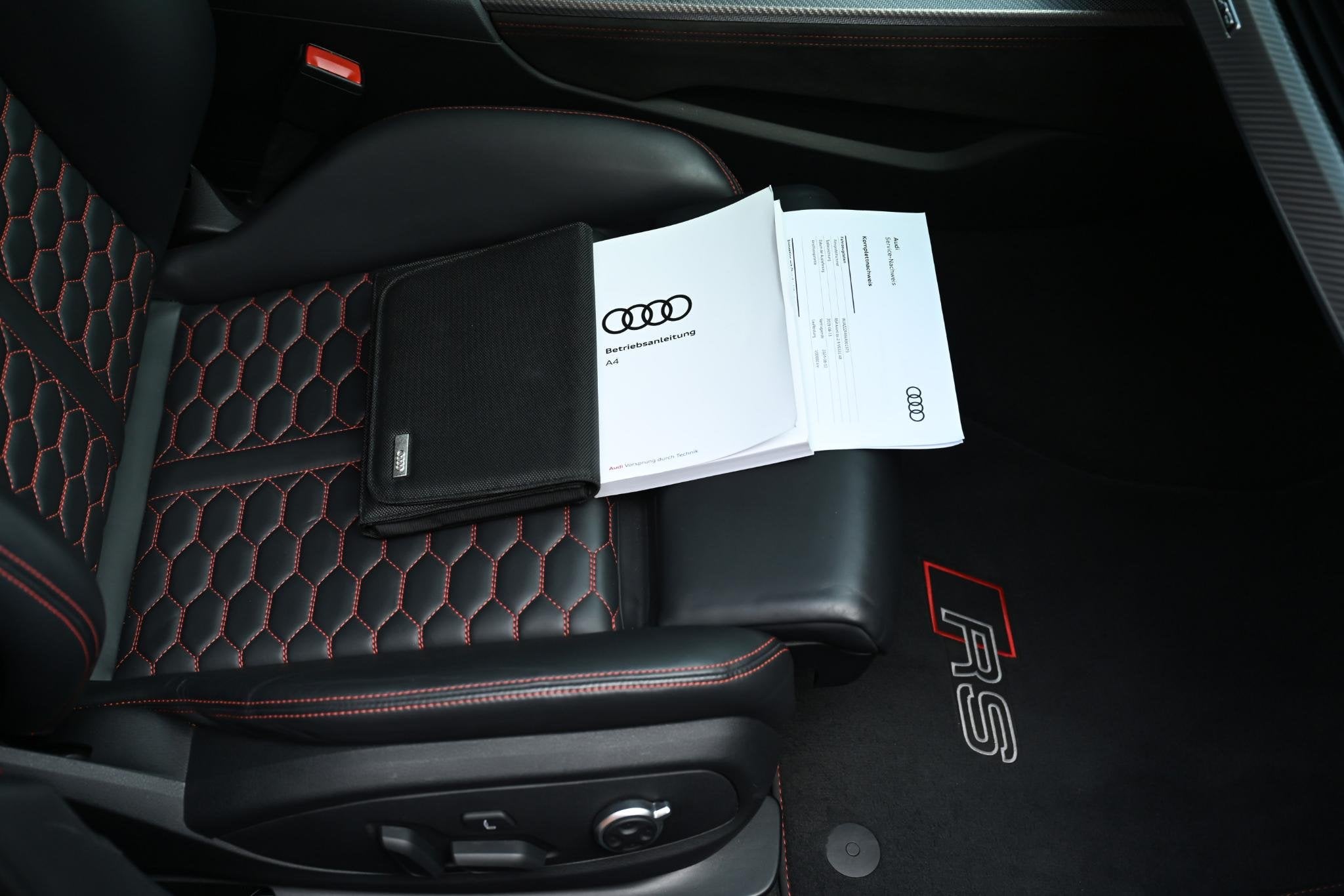 Foto 42 van Audi RS4 Avant 2.9 TFSI quattro 545pk Stage 2 Downpipe Keram