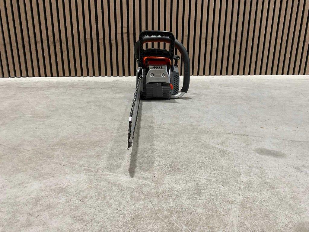Foto 2 van Daewoo DCS6524 Kettingzaag‼️