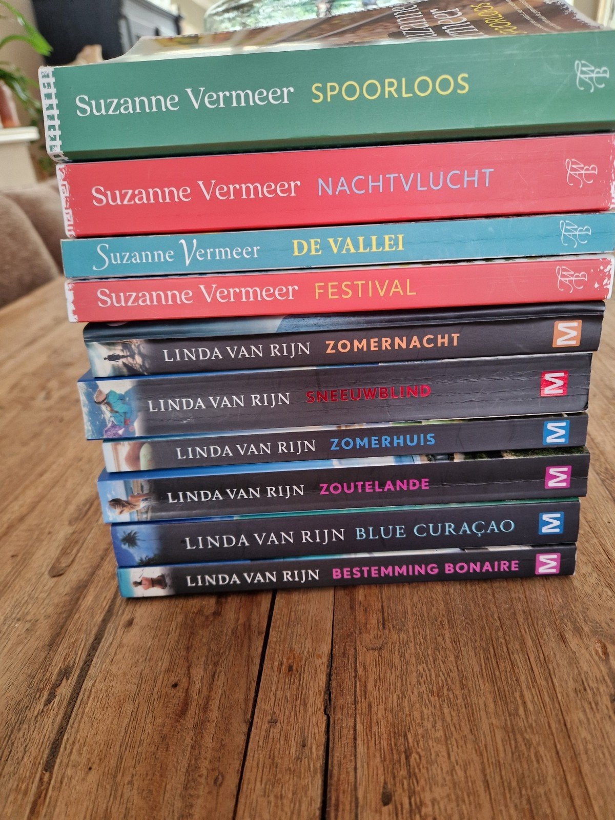Vakantie leesvoer - Suzanne Vermeer en Linda van Rijn, Ophalen of Verzenden, Zo goed als nieuw, Suzanne Vermeer