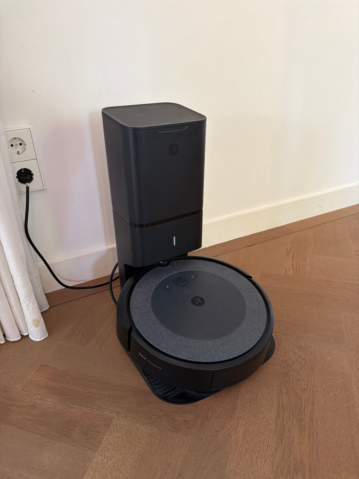 iRobot Roomba i3+ Robotstofzuiger met zelflegende basis, Stofzak, IRobot, Automatisch legen, Ophalen of Verzenden