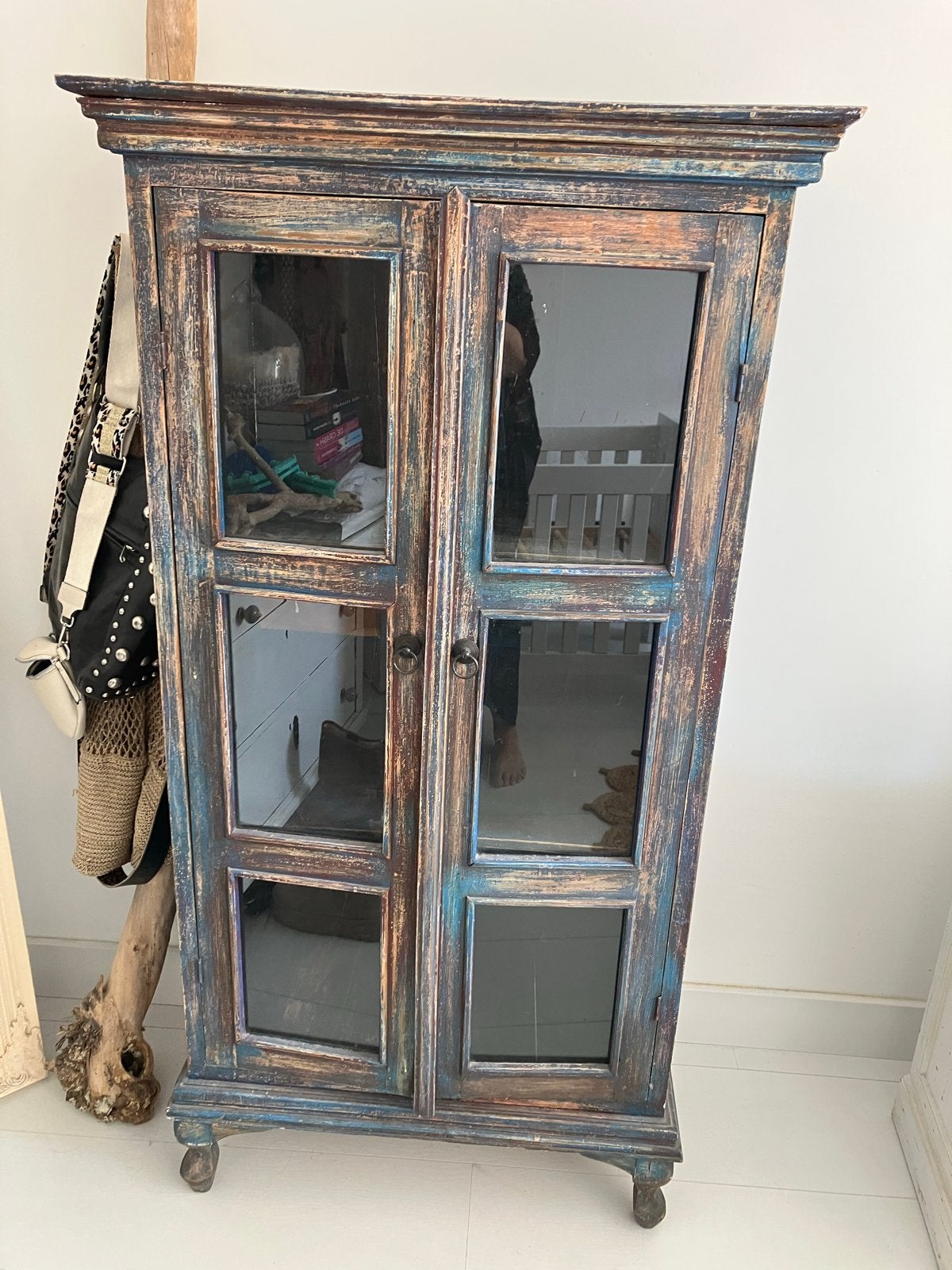 Vitrinekast Indiaas / Boho kastje - Blauw met gebruikersspor, Ophalen