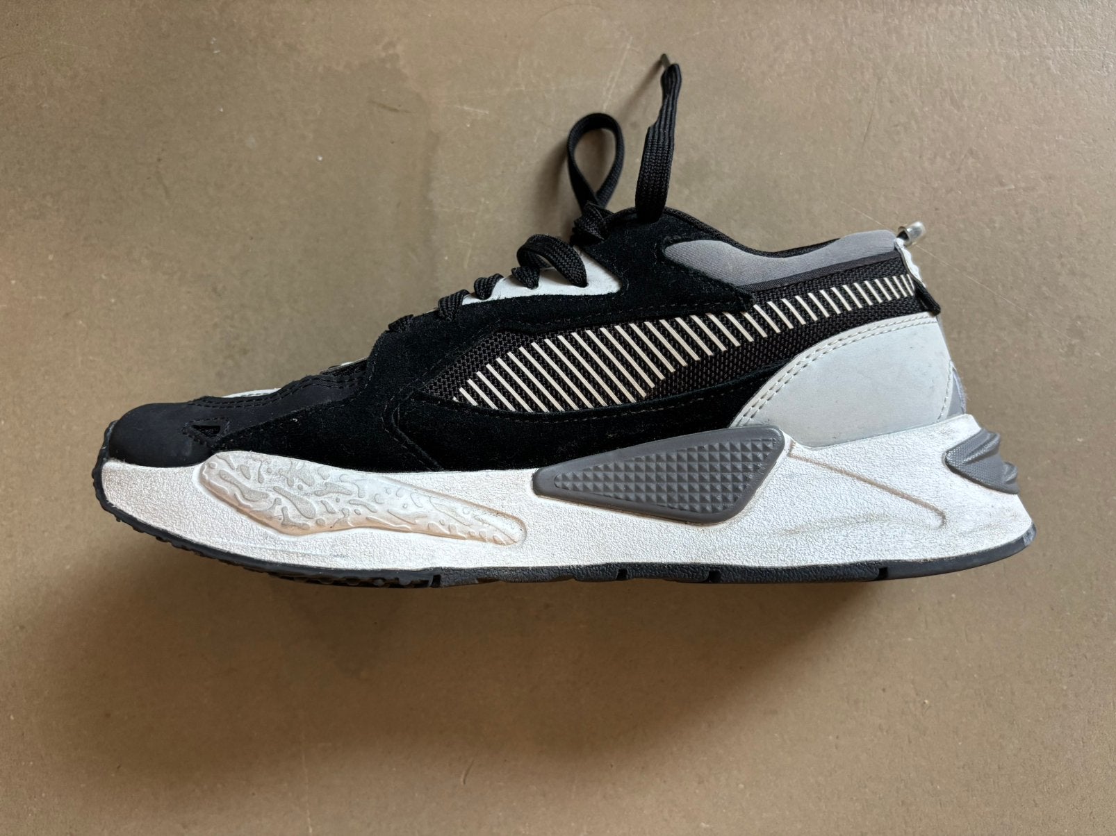 PUMA RS | maat 39, Zwart, Ophalen of Verzenden, Sneakers of Gympen, Gedragen