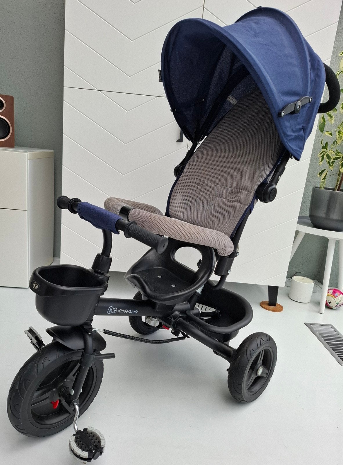 Kinderkraft AVEO Driewieler - Zonder gordels, Fietsen en Brommers, Ophalen, Gebruikt, Kinderkraft, Duwstang