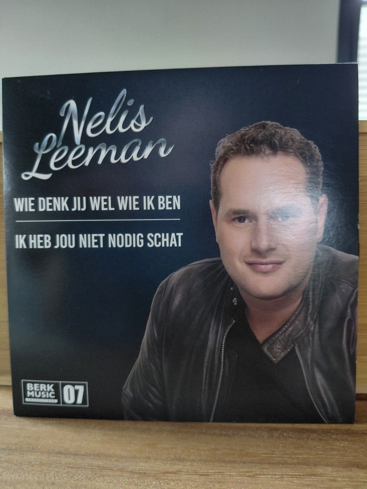 Nelis Leeman - wie denk je wel wie ik ben, Ophalen of Verzenden, Zo goed als nieuw, Overige formaten, Levenslied of Smartlap