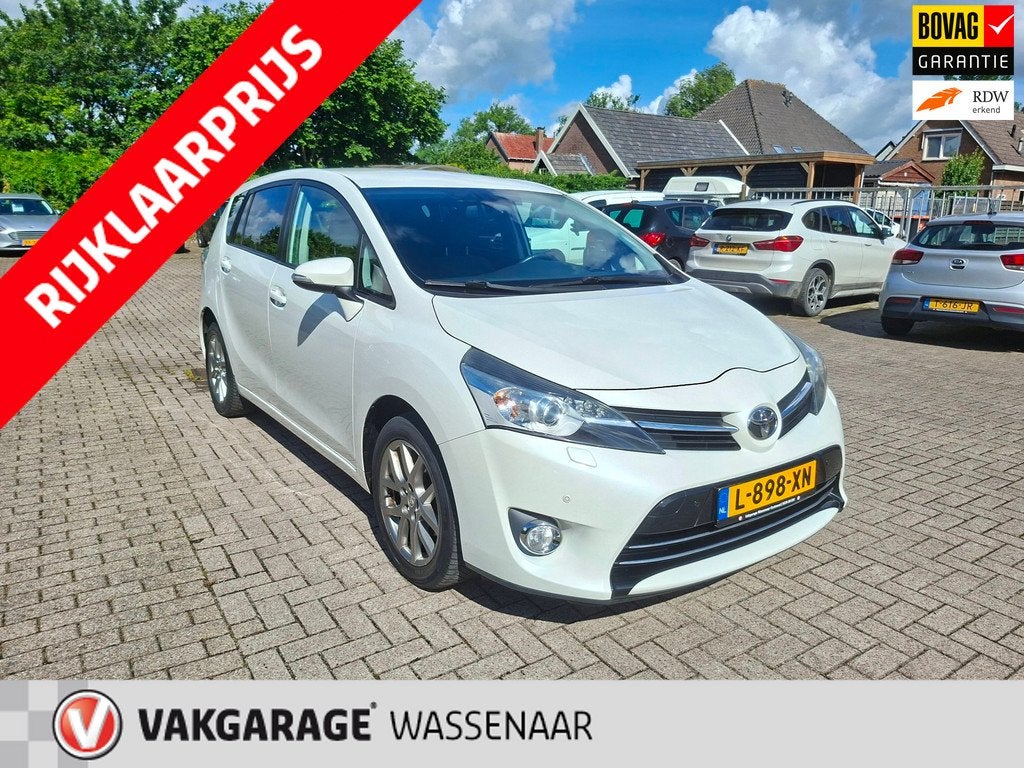 Toyota Verso 1.8 VVT-i Business Titanium 7p. navi camera tre, Auto's, Toyota, Voorwielaandrijving, Euro 5, Gebruikt, 7 stoelen