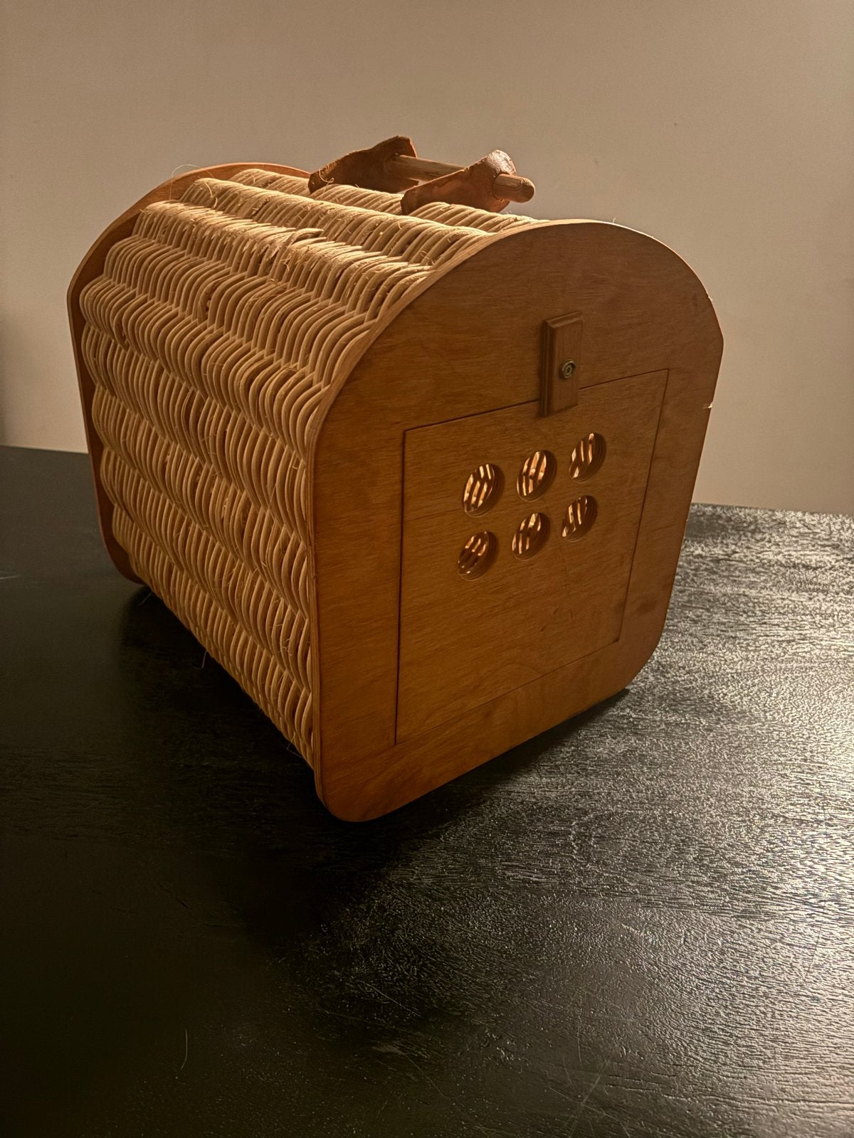 Mooie rieten houten transport box voor dieren, Ophalen of Verzenden, Zo goed als nieuw