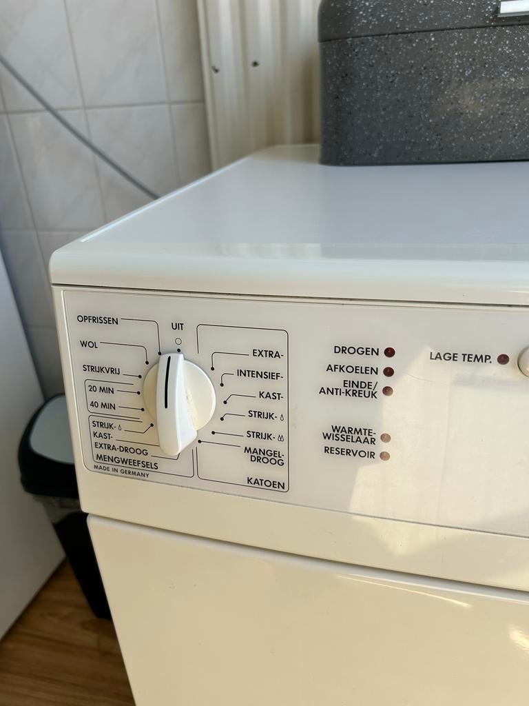AEG Lavatherm T 520 W Condensdroger - Gebruikt, Ophalen, 6 tot 8 kg, Gebruikt, Voorlader