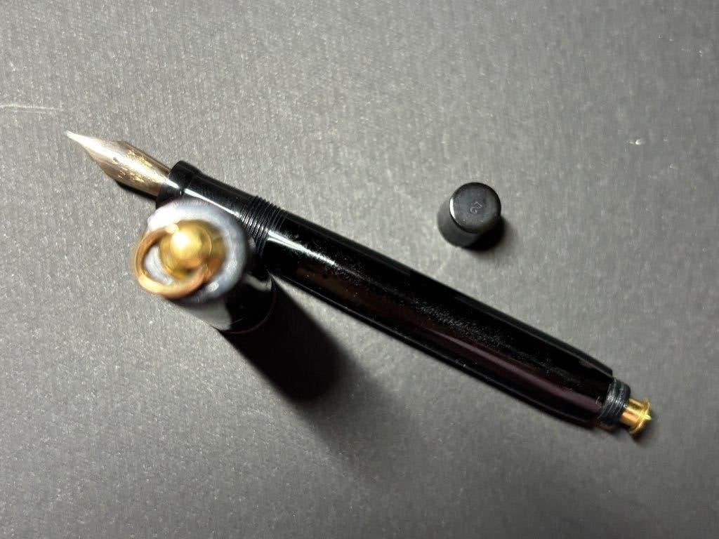 Parker Lucky Curve met gouden FLEX nib nr 2, Ophalen of Verzenden, Gebruikt, Vulpen, Parker