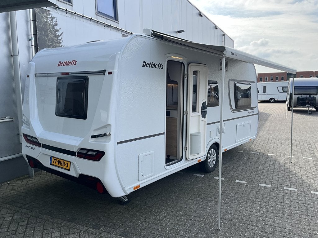 Dethleffs Nomad 490 EST MOVER-DOUCHE-LUIFEL-AIRCO, Bedrijf, Treinzit, Tot en met 3, Dethleffs