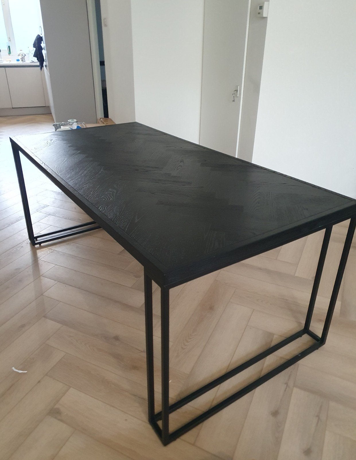 Visgraat eettafel van eikenhout, uitstekende staat, Ophalen, Zo goed als nieuw, Rechthoekig, 50 tot 100 cm