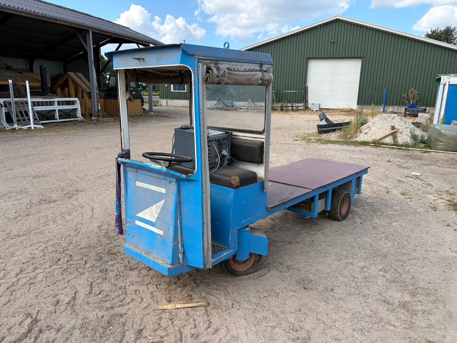 Stro kar voor grote balen electromotor 24v nieuwe onderdelen, 100 liter of meer, Ophalen, Gebruikt, Transportkar