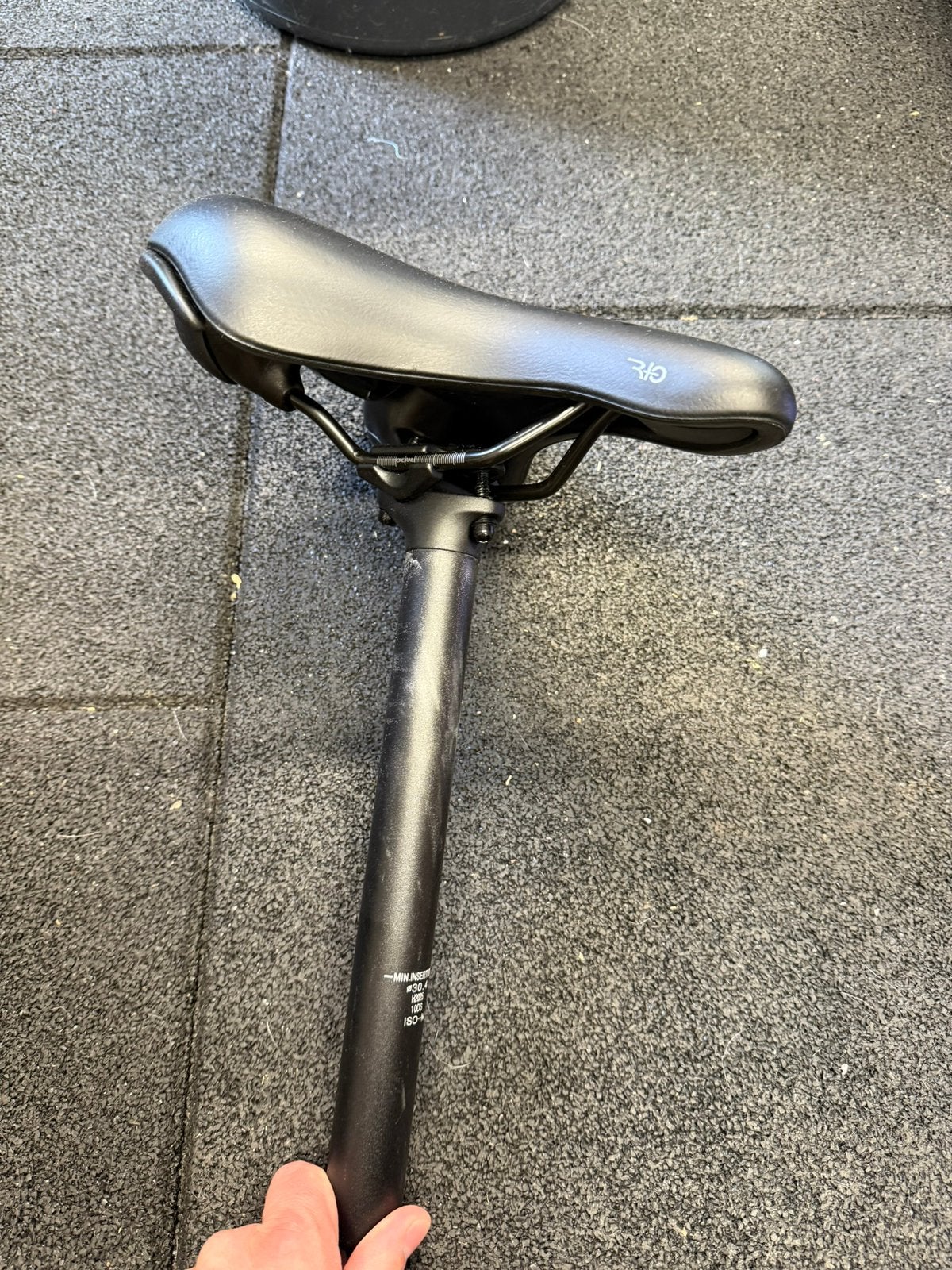Comfortabel Selle Royal fietszadel, Fietsen en Brommers, Ophalen of Verzenden, Nieuw